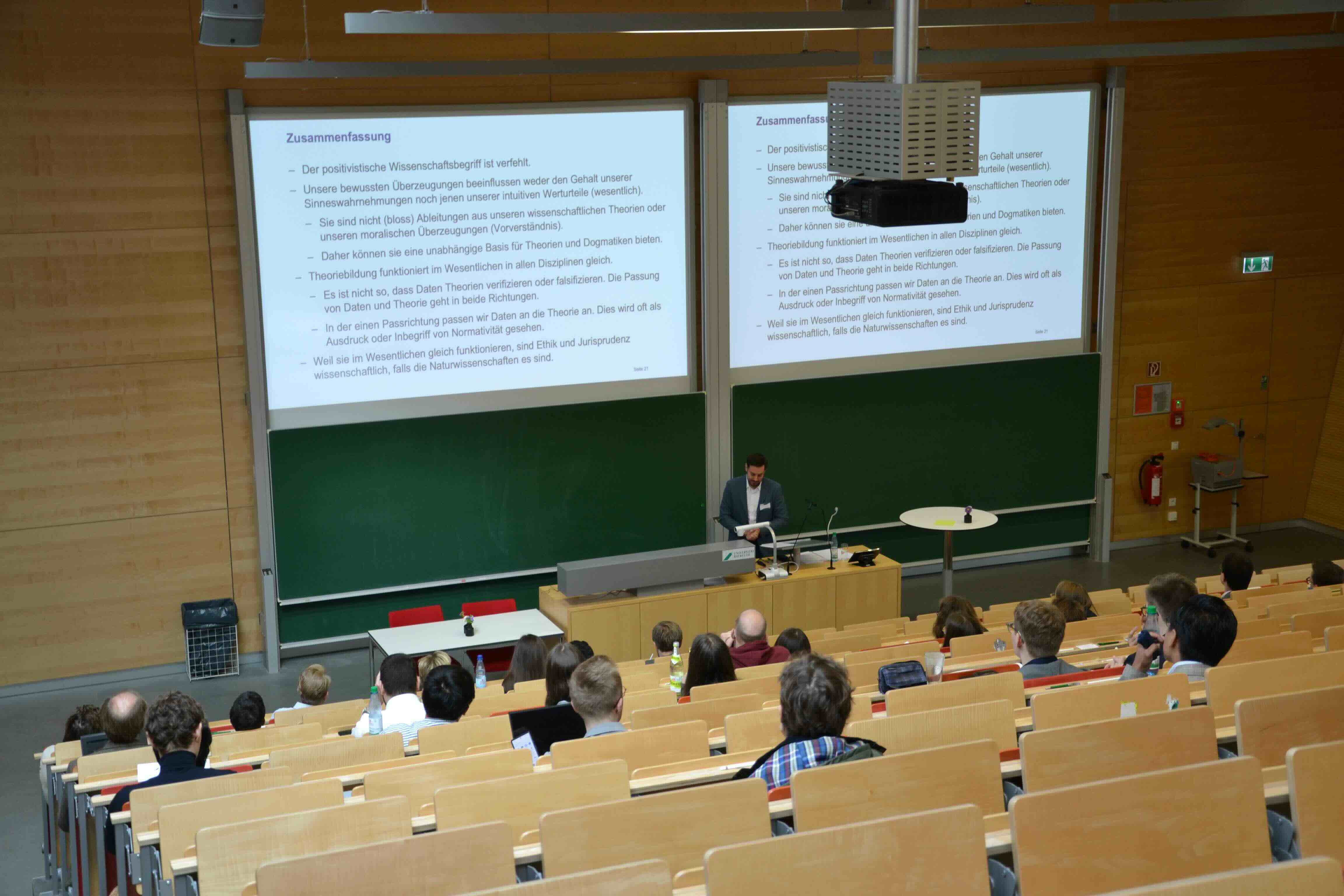 Foto von der Tagung Wie wissenschaftlich ist die Rechtswissenschaft?